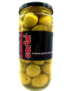 Corbi Оливка зелена гігат з/к с/б 700г