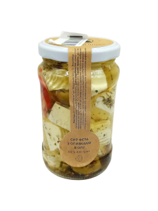 Сир Фета в олії з спеціями 330г